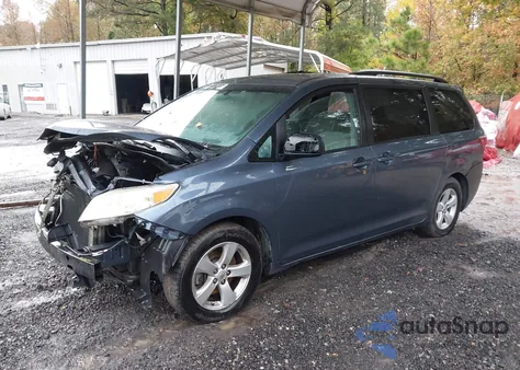 2015 Toyota Sienna Le 8 Passenger from USA, damaged, VIN 5TDKK3DCXFS646967